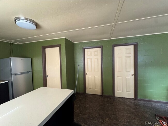 Building Photo - 11707 Bostick St