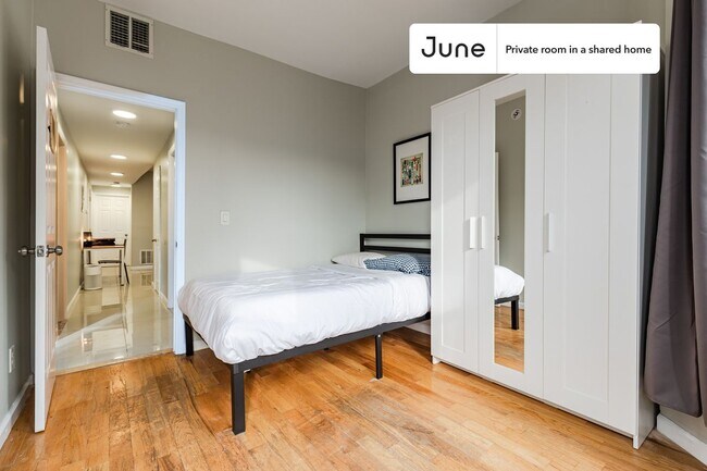 Foto del edificio - Room in Shared 4 bed/2 bath home in Prospect Lefferts Gardens
