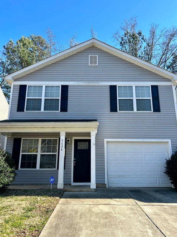Foto principal - 5628 Idlewild Rd N