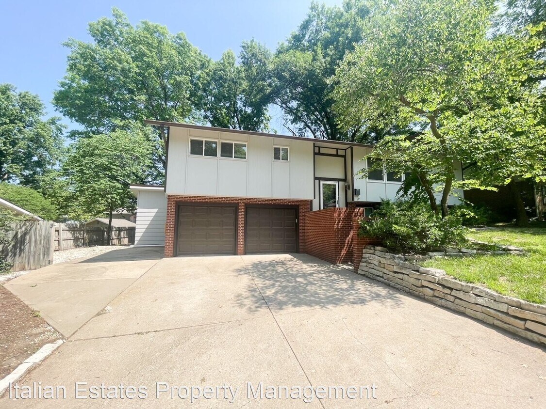 Primary Photo - 4 br, 2 bath House - 2832 Nevada St.