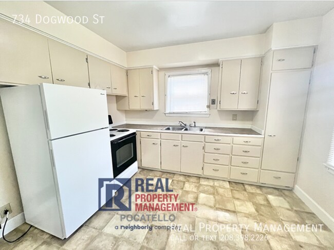 Foto del edificio - 3 Bedroom 2 Bath home - 1 Car Garage