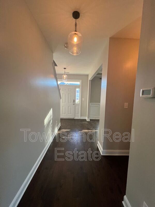 Building Photo - 3233 Northgate Dr