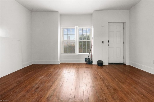 Building Photo - 15416 Waterloo Rd