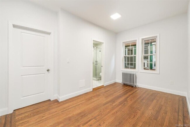 Foto del edificio - 340 S 6th Ave