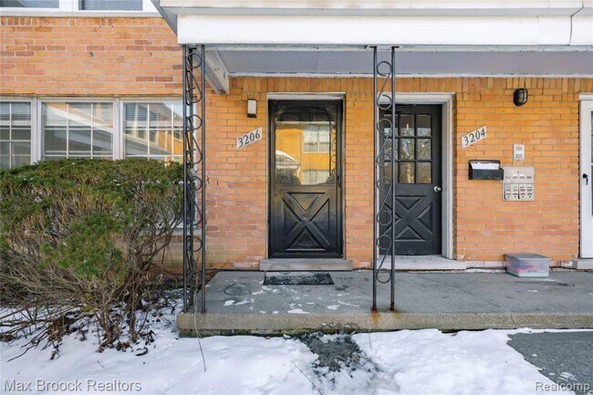 Foto del edificio - 3206 Shenandoah Dr