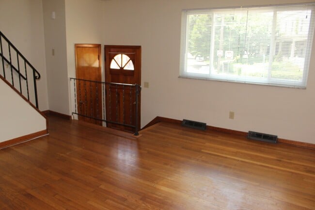 Building Photo - 1703 Nevada St