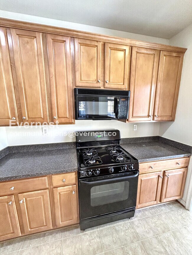 Foto del edificio - 1542 Jeffries Way