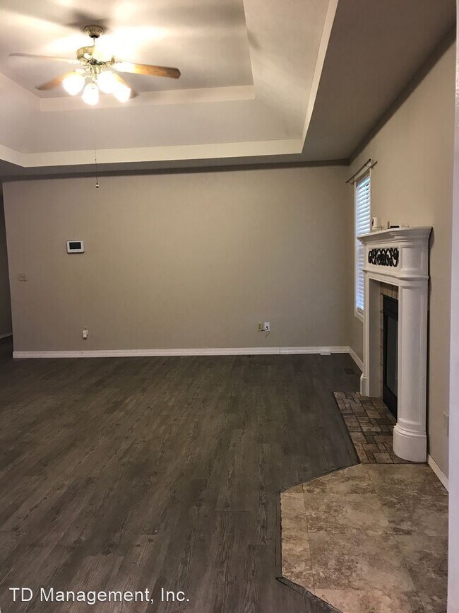 Foto del edificio - 3 br, 2 bath House - 572 S Bradford Ave
