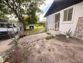 Building Photo - 61 NE 59th Terrace