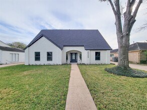 Building Photo - 20223 Laurel Lock Dr