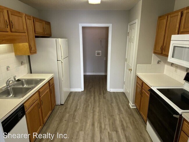 Building Photo - 3 br, 2 bath House - 1086 Piney Church Road