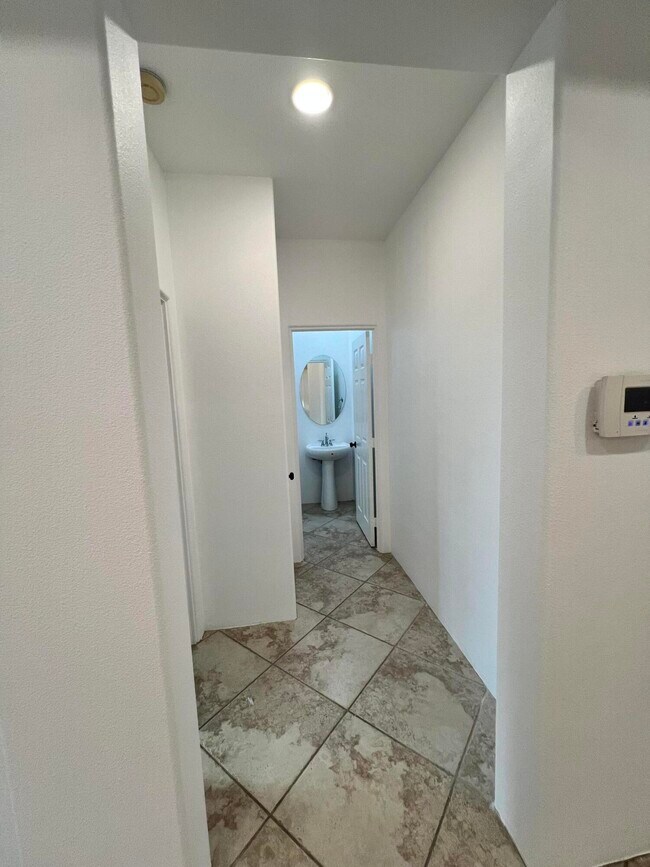 Building Photo - 50342 San Capistrano Dr
