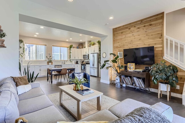 Photo - 4225 Yarrow St Townhome