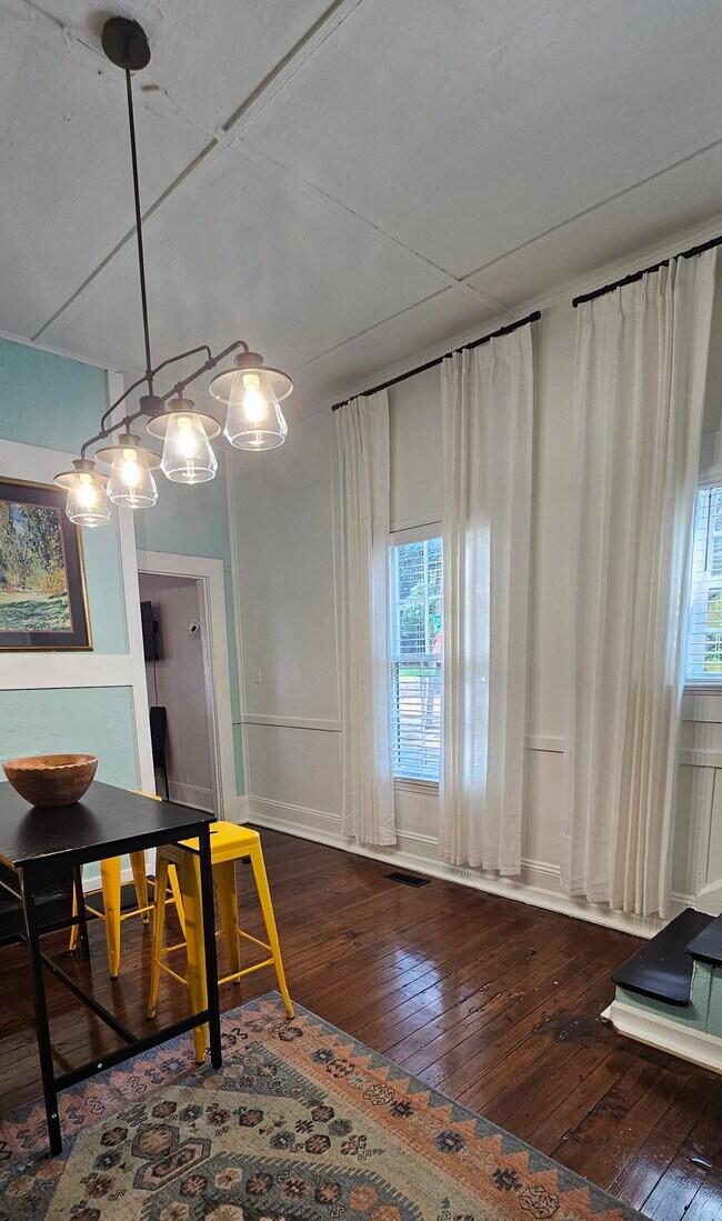 Foto del edificio - 607 Gaskill St SE