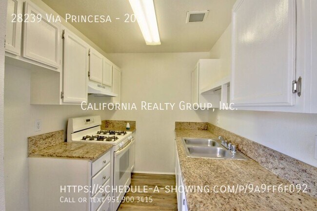Building Photo - 28239 Via Princesa