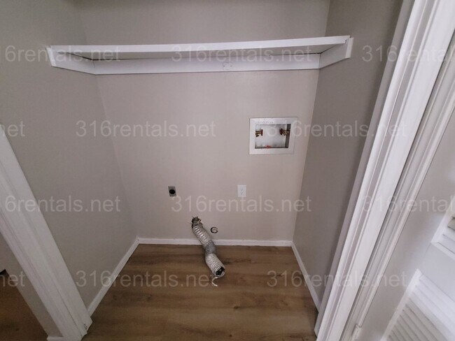 Foto del edificio - $925 - 2 bedroom 1 bath - Beautiful apartm...