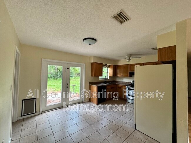 Foto del edificio - 2502 NW 54th Blvd