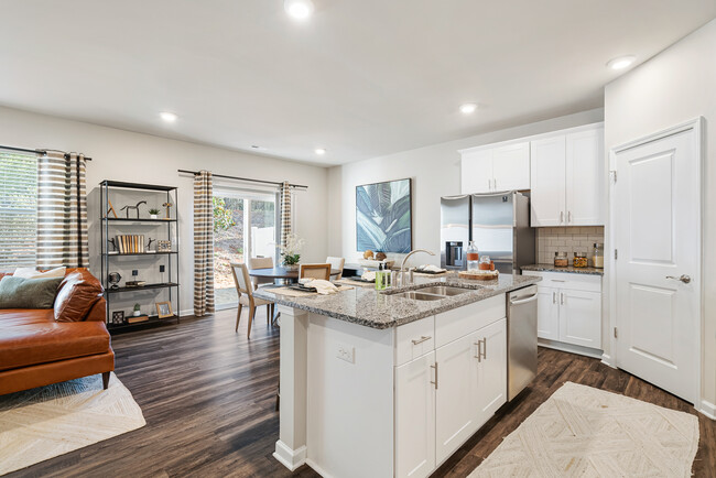 Foto del edificio - 541 Wayforth Rd NW