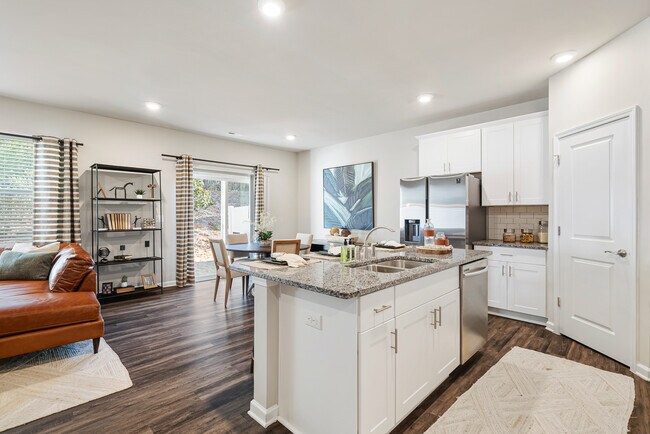 Building Photo - 544 Woodard Way NW