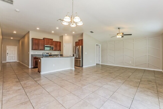 Foto del edificio - 10419 Carloway Hills Dr