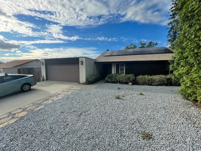 Foto del edificio - 160 Calle Querido