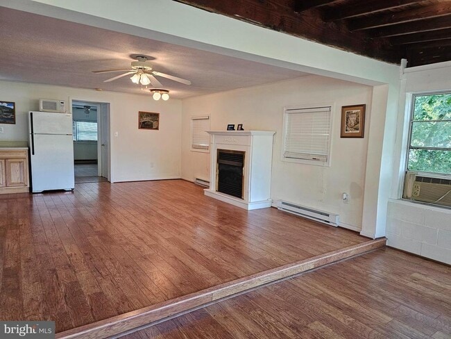 Building Photo - 505 Avalon Dr