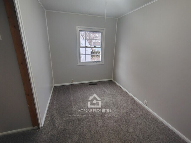 Foto del edificio - 2724 Seminole Ct