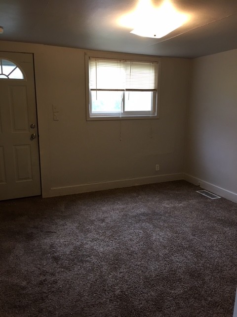 Foto principal - 129 Grant Ave