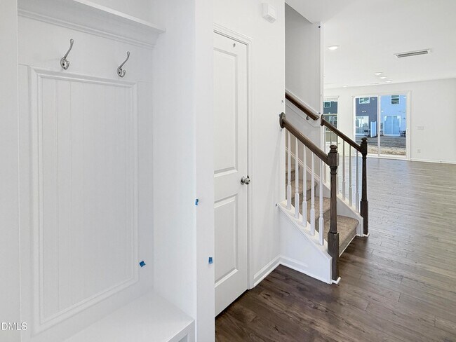 Foto del edificio - 159 Siebold St