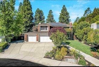Building Photo - 311 Andros Dr