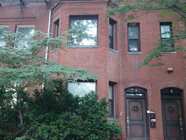 Foto del edificio - 34 Saint Stephen St