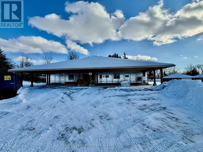 Building Photo - 3 Victor St