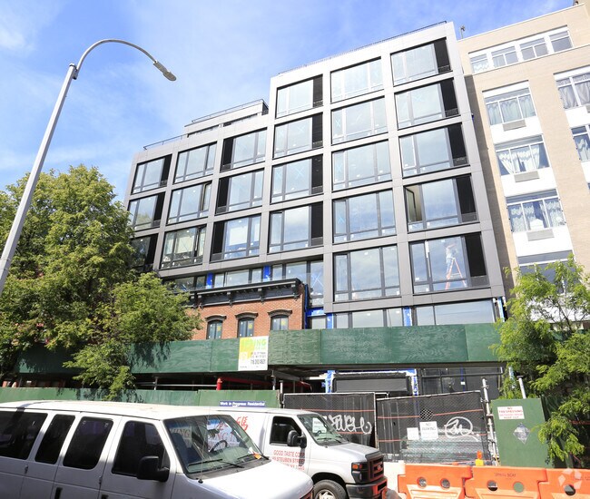 Building Photo - 100 Steuben