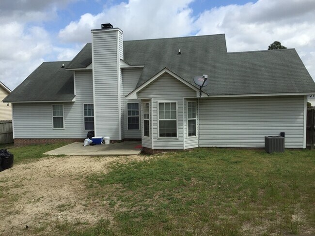 Building Photo - 3913 Goforth Drive, Hope Mills, NC 28348