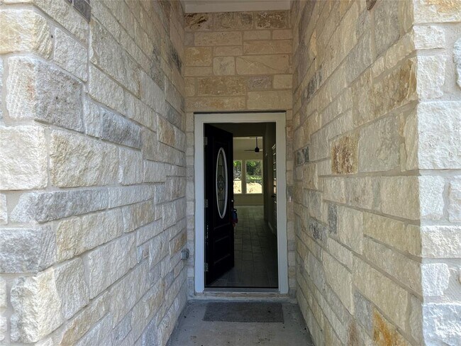 Foto del edificio - 25256 Shannon St