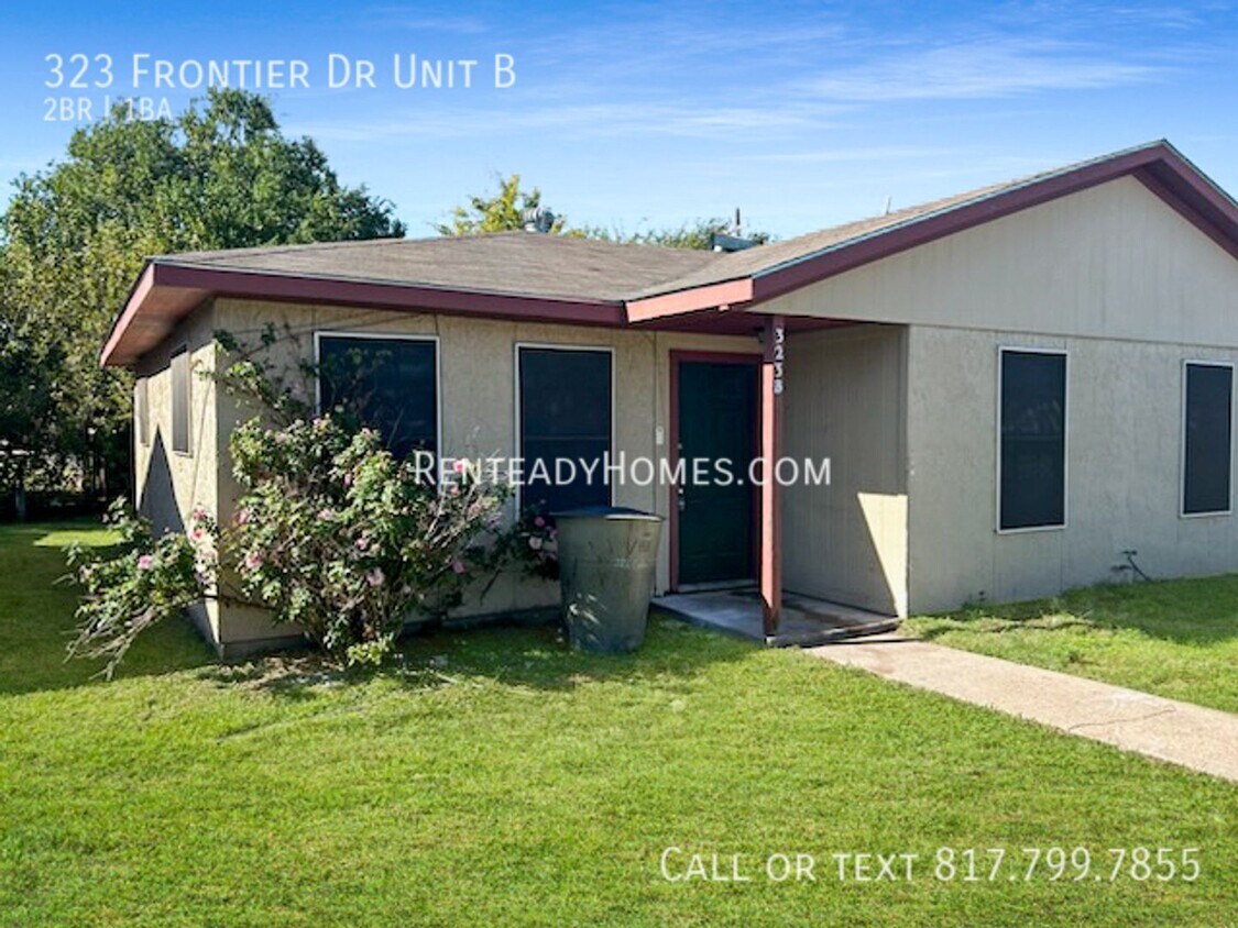 Foto principal - 323 Frontier Dr Unit B