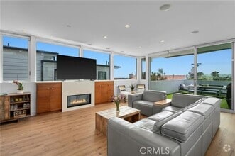 Building Photo - 1501 Monterey Blvd