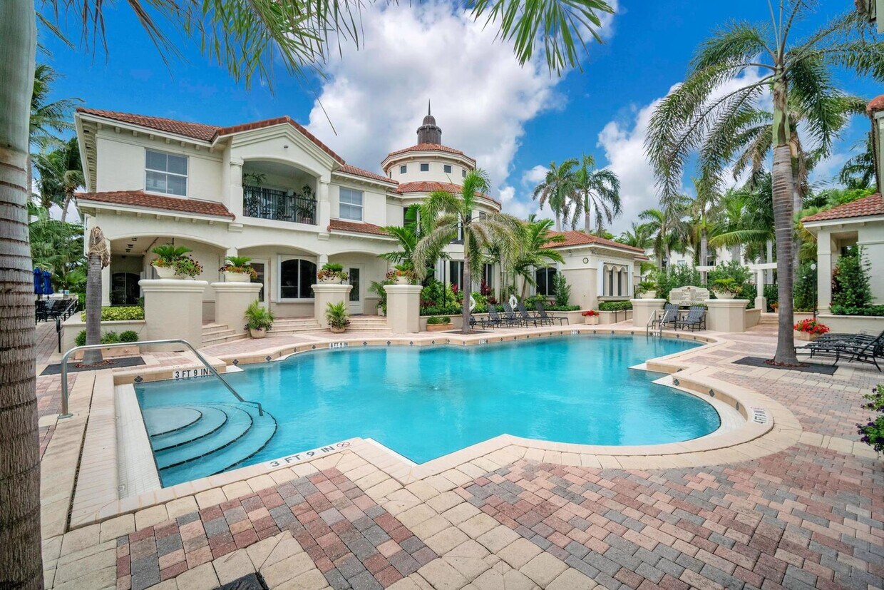 Foto principal - 1201 Tuscany Way