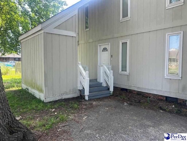 Building Photo - 462 Bellingham Ct