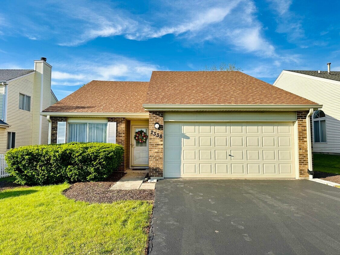 Foto principal - 2338 Buckingham Cir