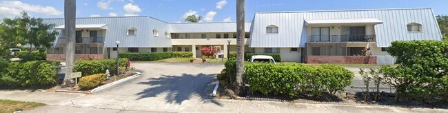 Foto del edificio - 825 NW 13th St