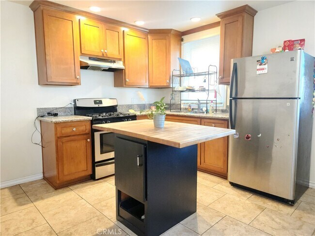 Foto del edificio - 13504 Earlham Dr