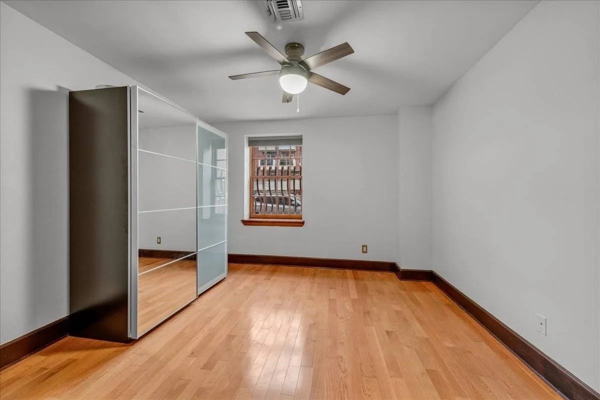 Foto principal - 2381 Ocean Ave
