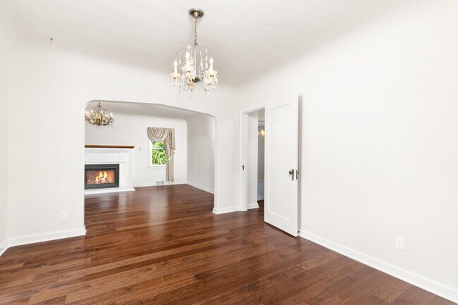 Building Photo - 16606 107th Pl NE