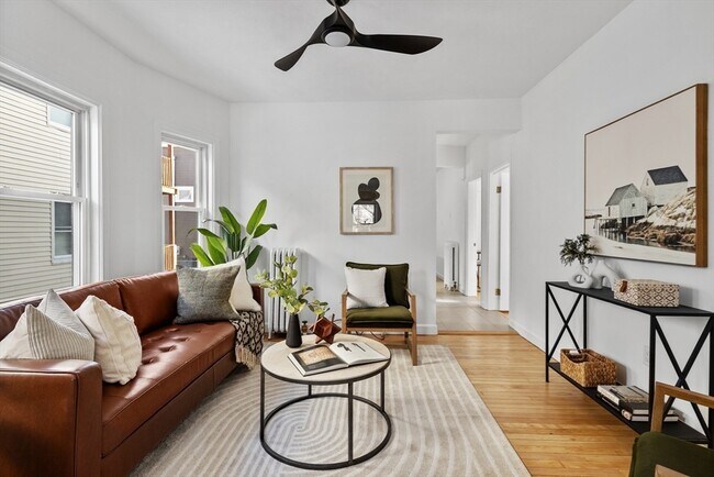 Foto del edificio - 44-46 Pinkham Rd