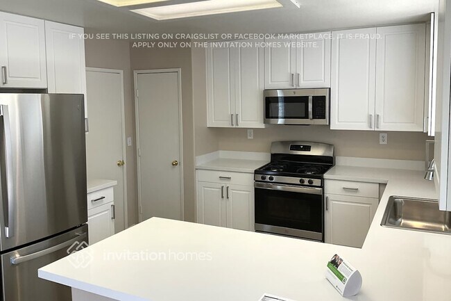 Foto del edificio - 5438 Ragged Robin Ct
