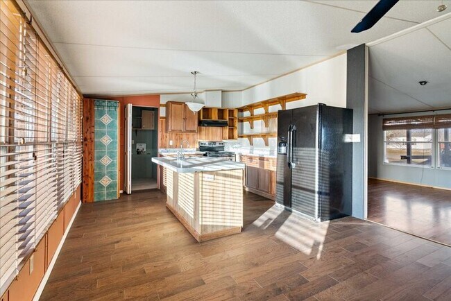 Foto del edificio - 12309 Mustang Mesa Dr