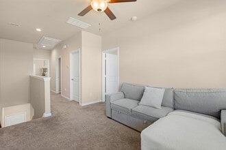 Building Photo - 5215 Pr Ter Ln