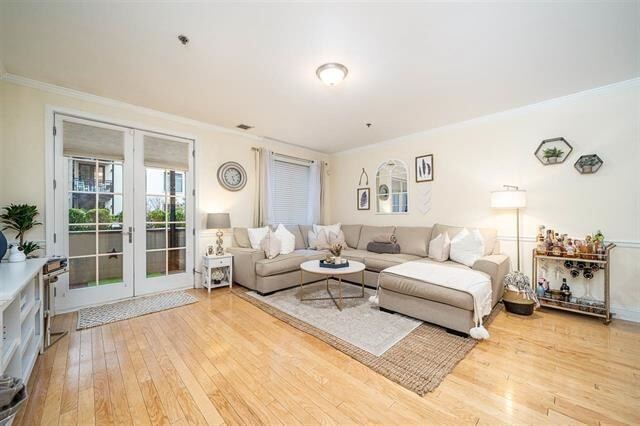 Photo - 501 9th St House