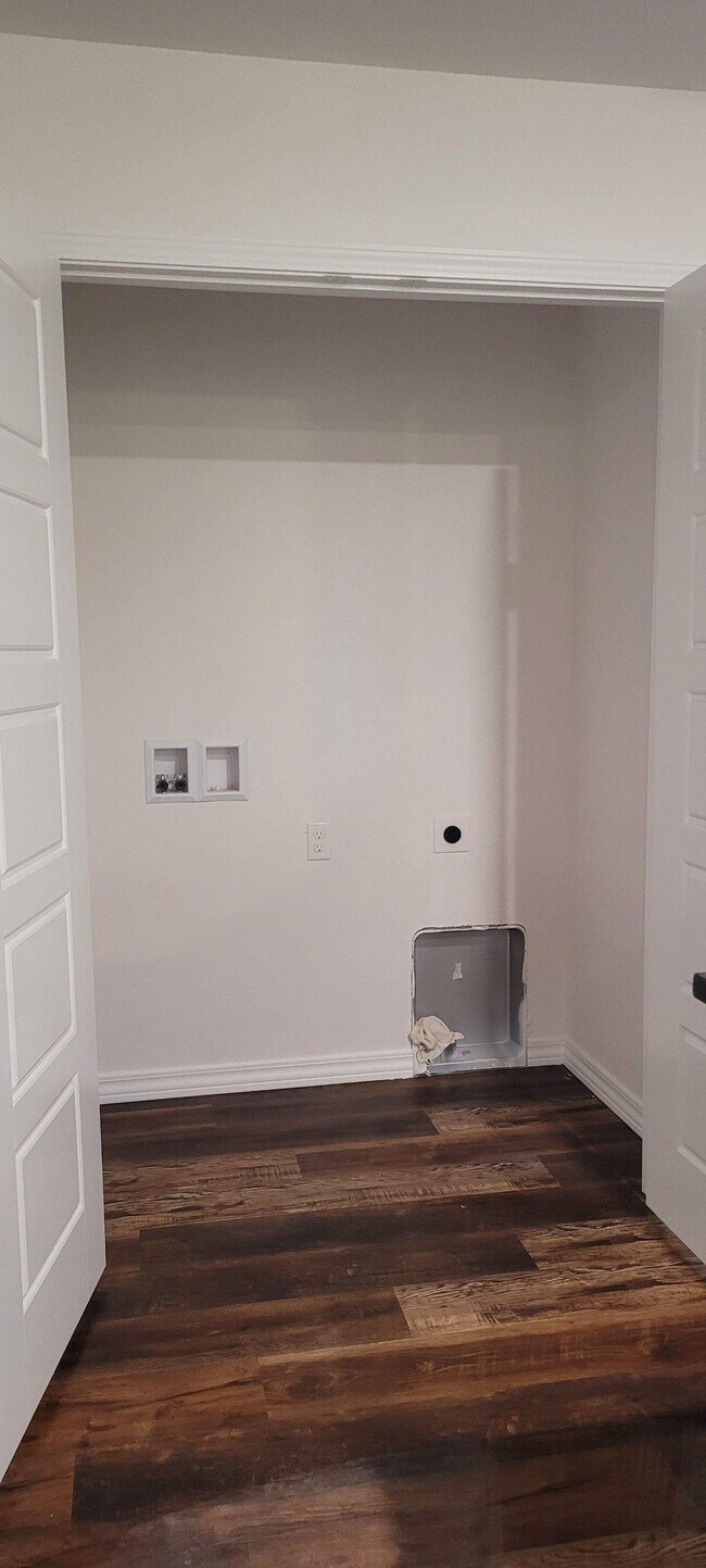 Foto del edificio - 3002 W 22nd St